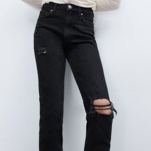 Zara high rise ankle length ripped jeans